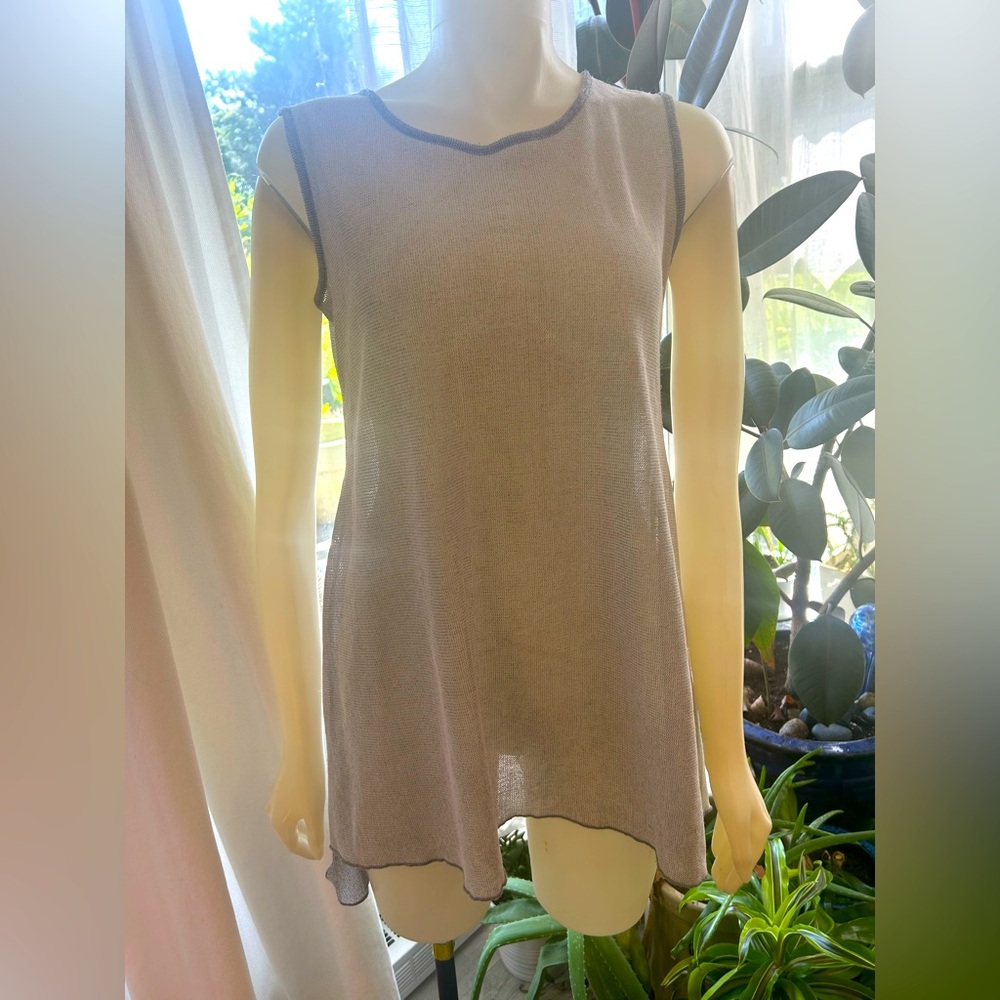 Joseph Ribkoff Sz 8 Women’s Silver Knit Sleeveless Tunic Top Semi-Sheer